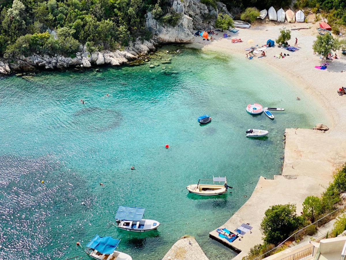 Apartments Jasmina Vinišće Kültér fotó